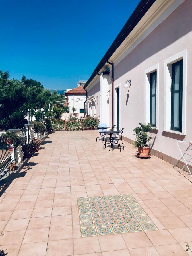 Casa Del Marchese B&B Riposto Exterior foto